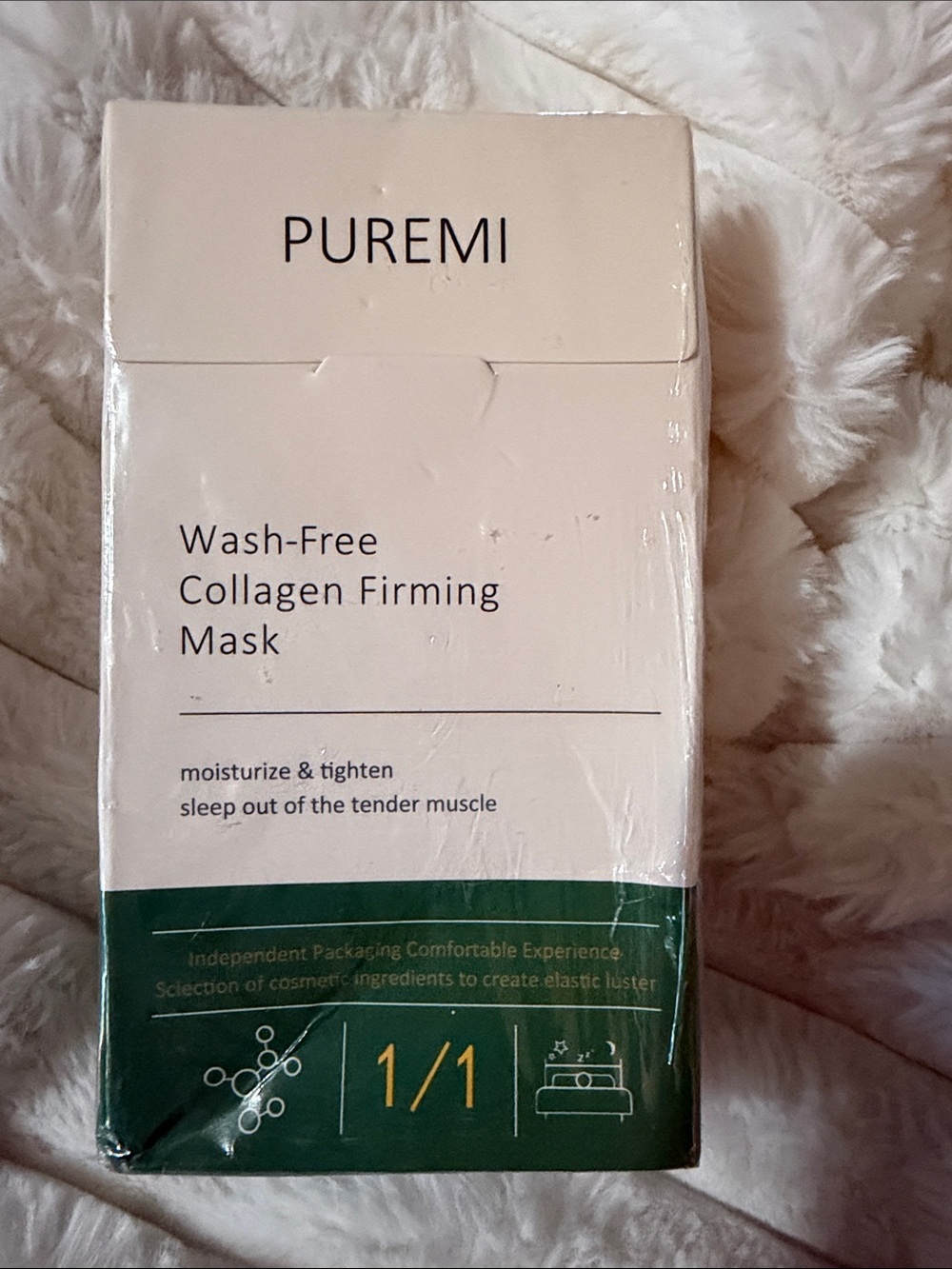 Wash-Free Collagen Firming Mask — White with Green Accent